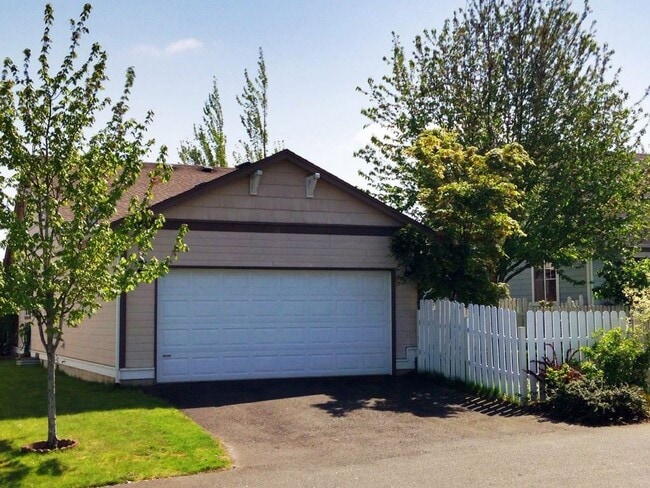 Building Photo - Cute Single-Level Home in Vista Ridge