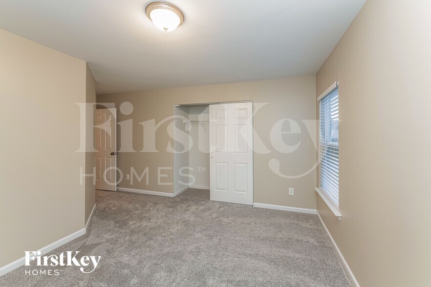 Building Photo - 634 Conover Rd