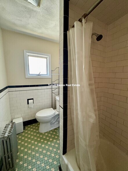 Building Photo - 258 Boston Ave