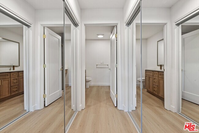 Building Photo - 5500 Torrance Blvd