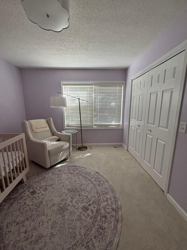 Building Photo - 713 Bent Tree Dr