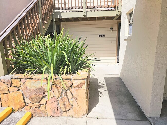 Building Photo - Citrus Hills Condo Now Available Price Red...