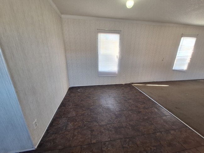 Building Photo - 1134 Kelly Dr
