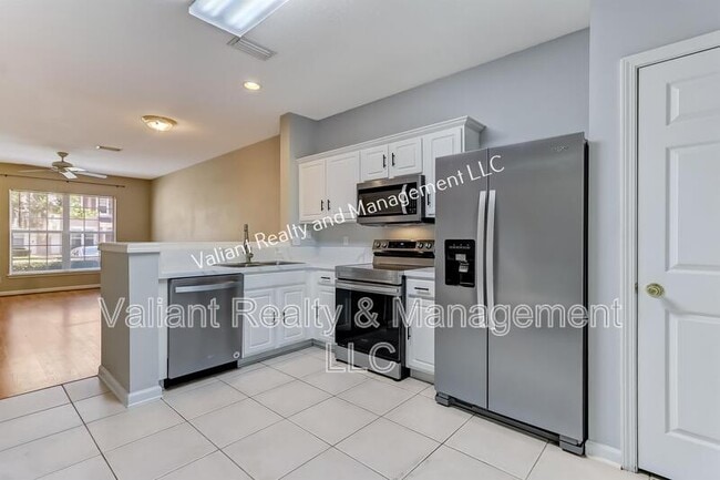 Building Photo - 3532 Lone Tree Ln
