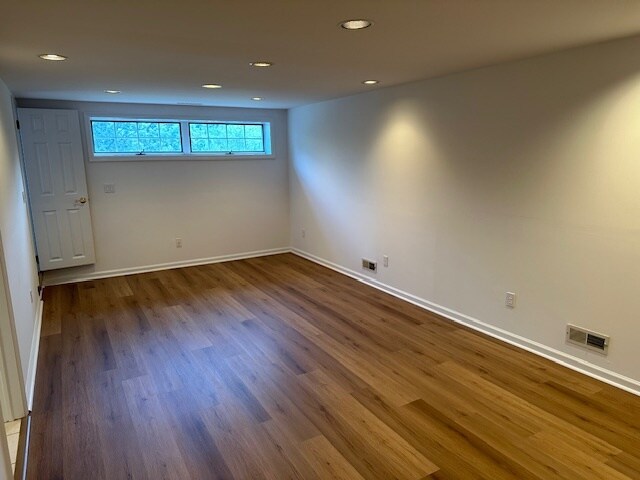 Building Photo - 55 Miami Trl
