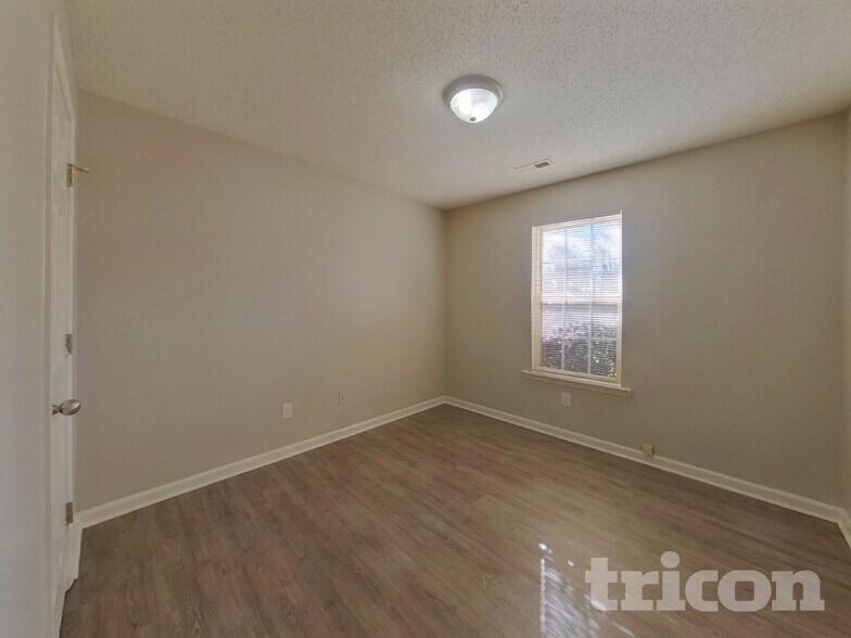 Building Photo - 3543 Arvin Dr