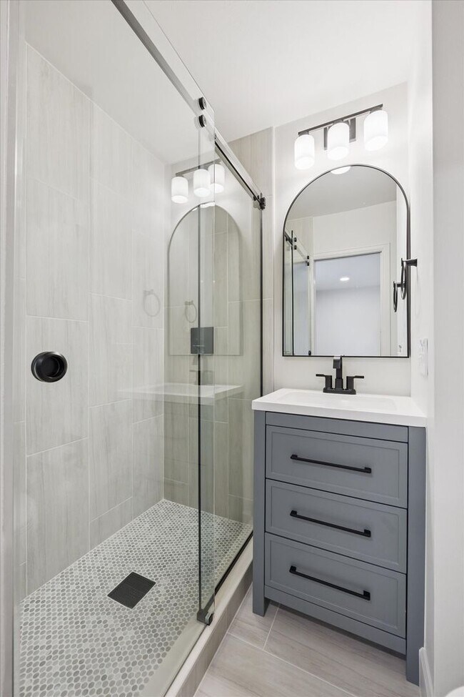 Building Photo - Bright, Modern Home on a Spacious Lot in a...
