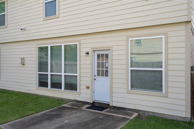 Building Photo - 4935 Ibis Lake Ct