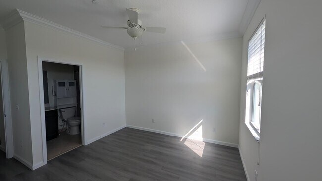 Building Photo - 4153 Cascada Cir