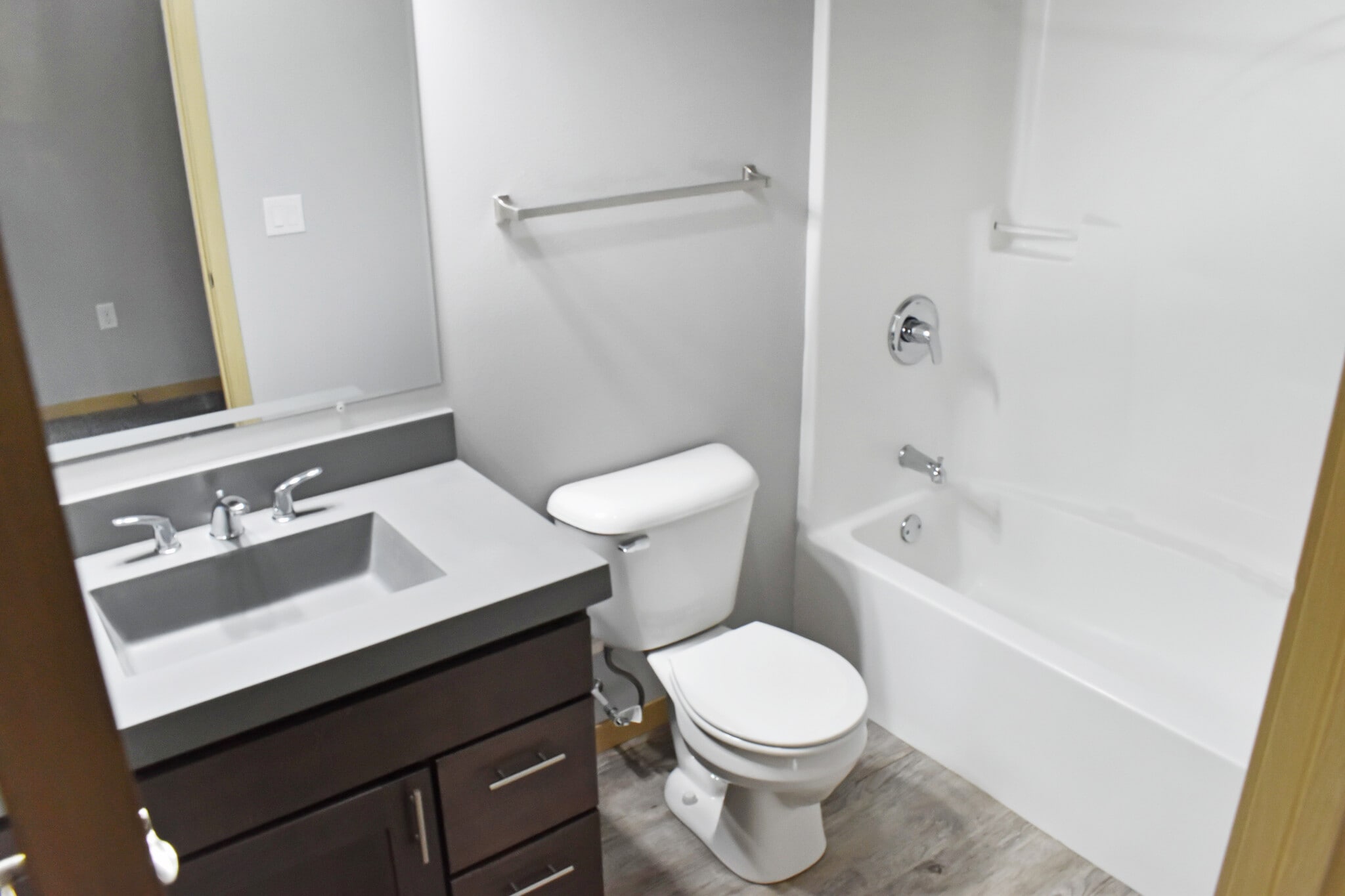 Building Photo - 6062 Driscoll Dr