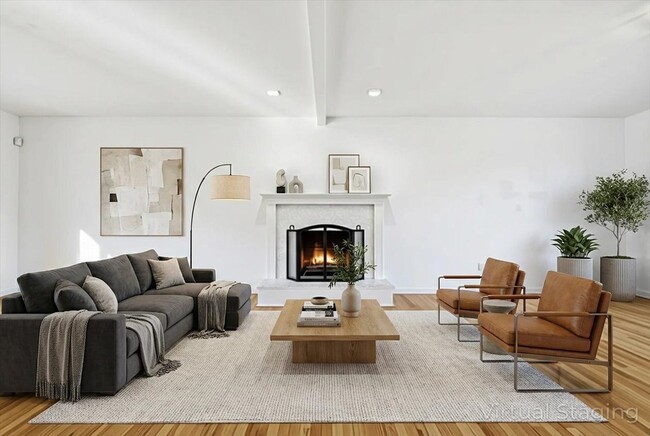 Building Photo - 48 Blue Hills Dr