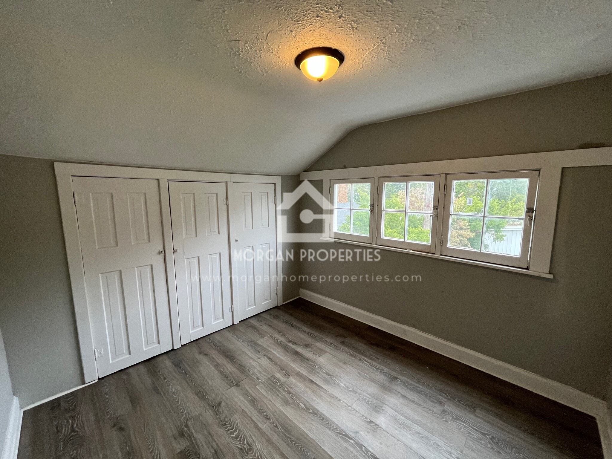 Building Photo - 716 S 14th St