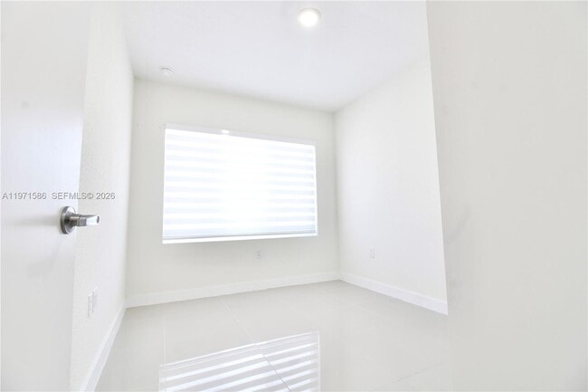 Building Photo - 25875 SW 145th Ave