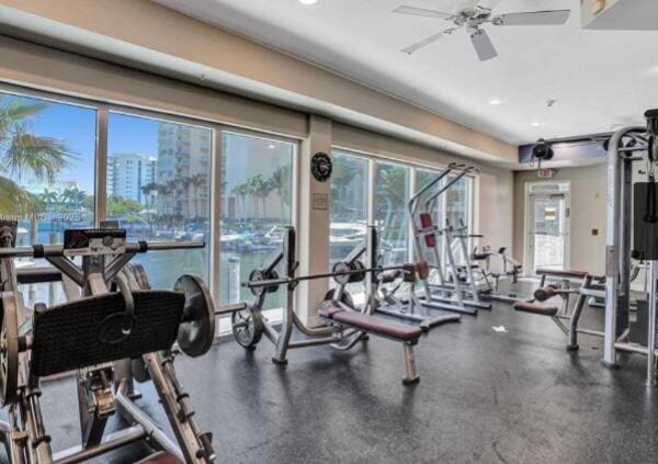 Building Photo - 3370 Hidden Bay Dr