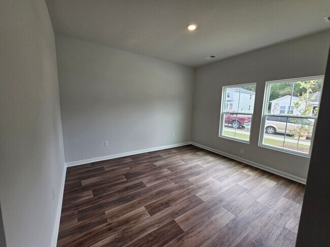 Building Photo - 4 BD / 2 BA New Construction- Move In Ready!