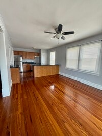 Building Photo - 104 Forrest Ave