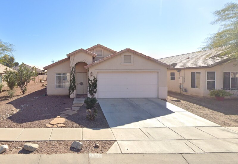 Building Photo - 2962 River Creek Pl