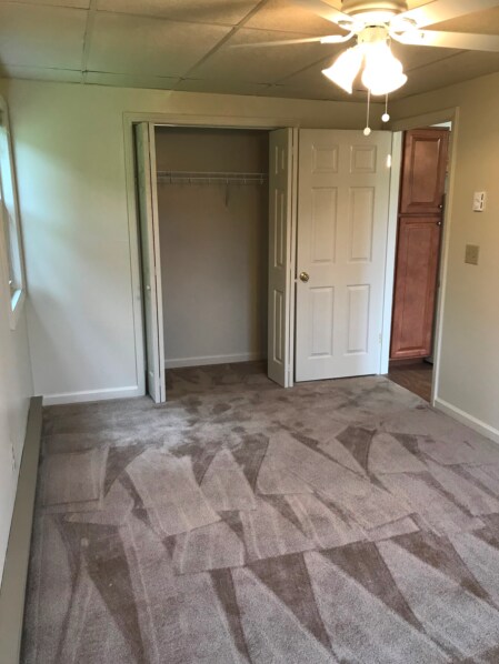 Building Photo - 916 Kings Rd