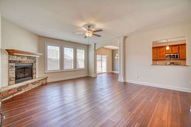 Building Photo - Lincoln Park Subdivision, Taylors - 3BR, 2...