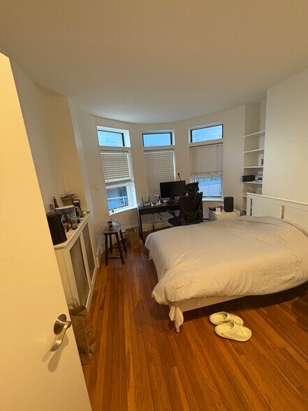 Unit 14 - 35 Westland Ave