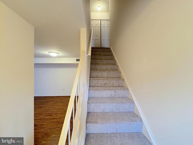 Building Photo - 4596 Conwell Dr