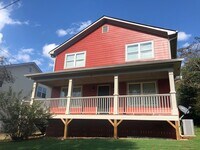 Building Photo - PRE-LEASING FOR AUGUST 6 2026!