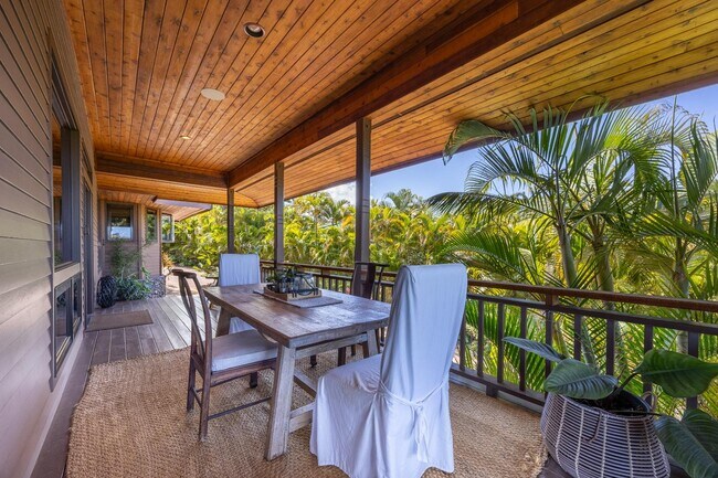 Building Photo - 250 Amakihi Way