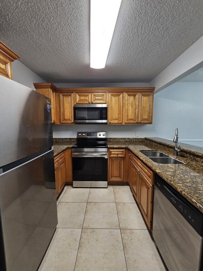 Building Photo - 1660 Windorah Way