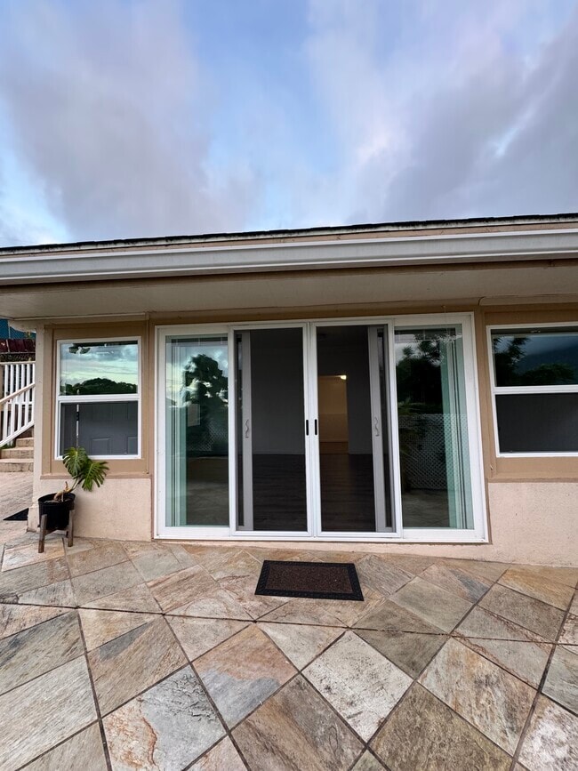 Building Photo - 45-553 Ualani Pl