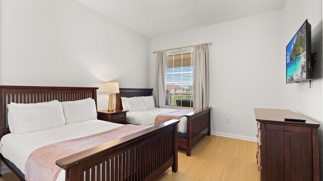 Building Photo - 5024 Shoreway Loop