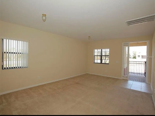 Building Photo - 1343 Clove Dr