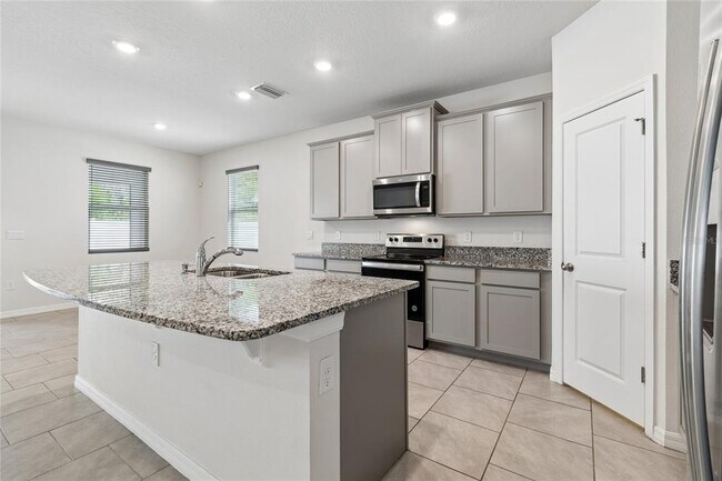 Building Photo - 35977 Morse Willow Ct