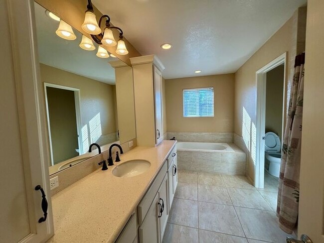 Building Photo - San Roque 3 Bedroom Townhouse - Available Now