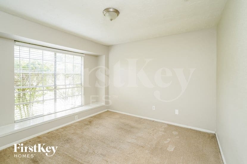 Building Photo - 7603 Stamen Dr