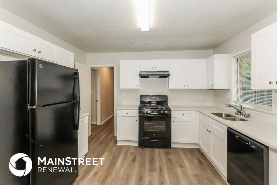 Building Photo - 1485 Bola Ct