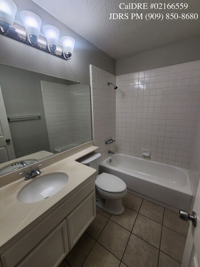 Building Photo - West Covina 3 Bedroom Condo