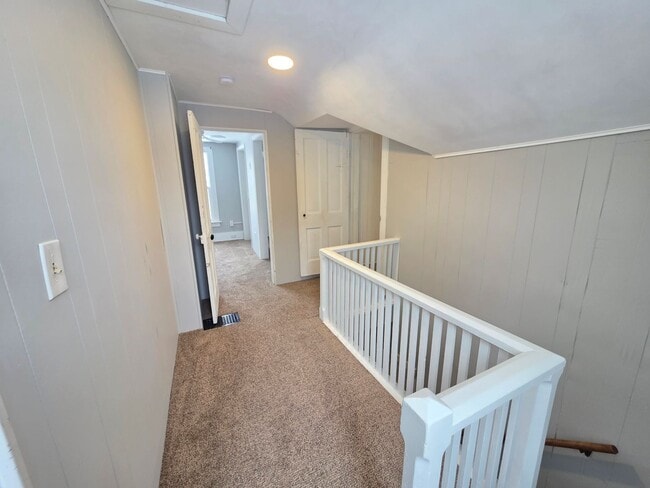 Building Photo - 4 Bed 1.5 Bath Single Family Home in Nekoosa