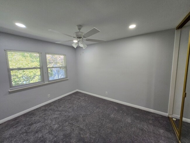 Building Photo - Fairfax/Culver 2-bedroom apartment Cameo Woods