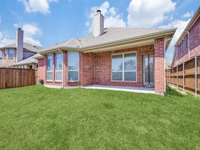 Building Photo - 2712 Cole Castle Dr