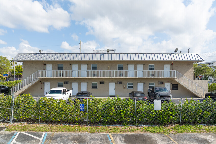 Primary Photo - 5755 Villas, LLC