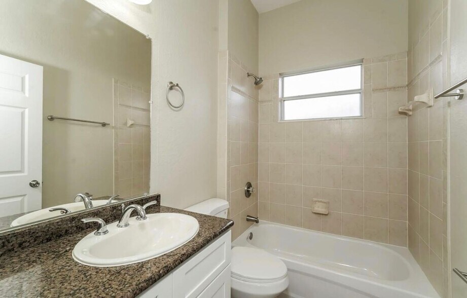 Building Photo - 2526 Colonel Ford Dr