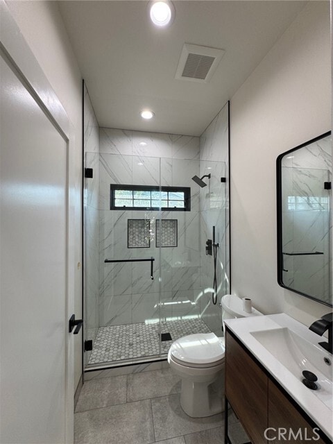 Building Photo - 122 E Brookdale Pl