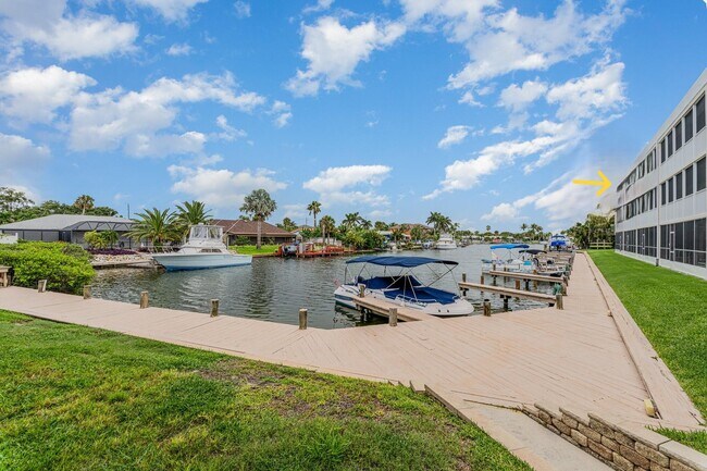 Building Photo - 1595 N Atlantic Ave