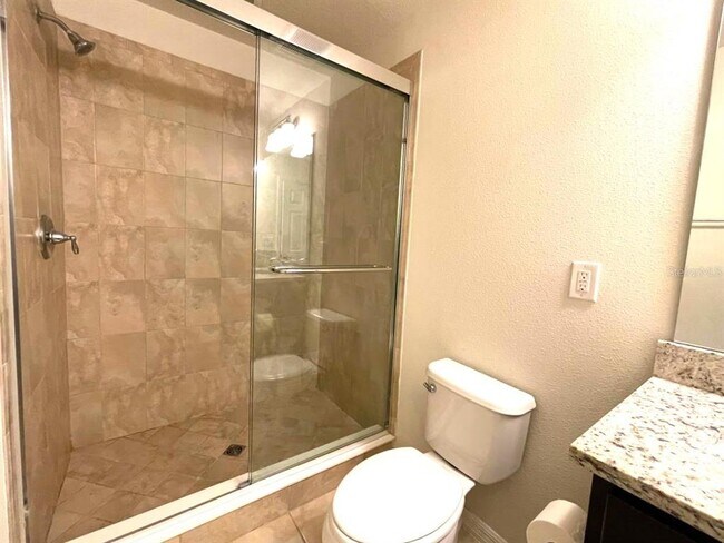 Building Photo - 9124 Hillcroft Dr