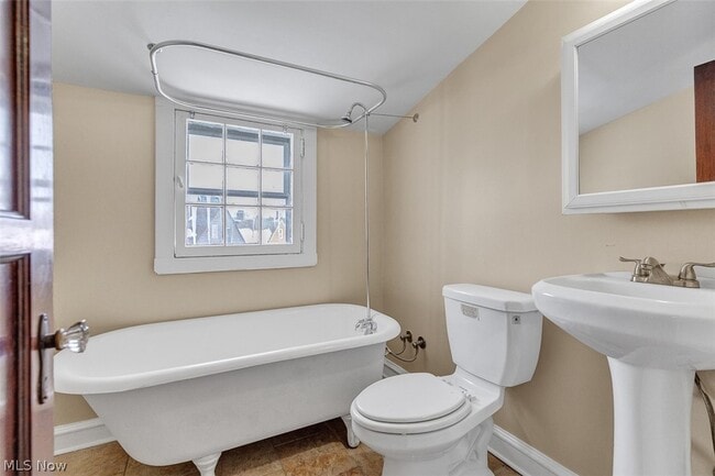 Building Photo - 3475 Norwood Rd