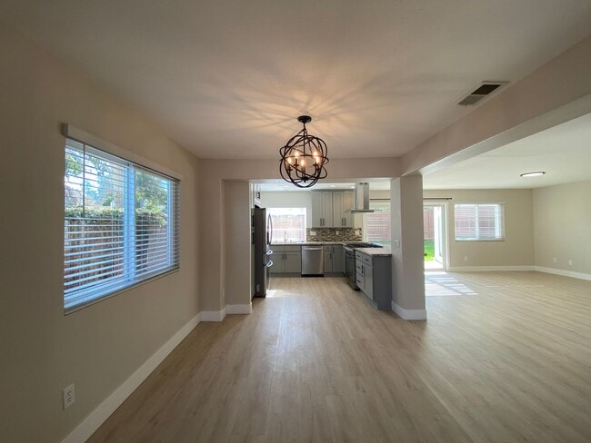 Building Photo - Bright & Upgraded 4BD/3BA Rental in San Ma...