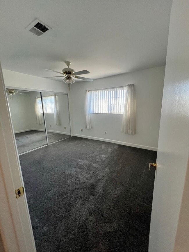 Building Photo - Spacious 2-Story House in Whittier