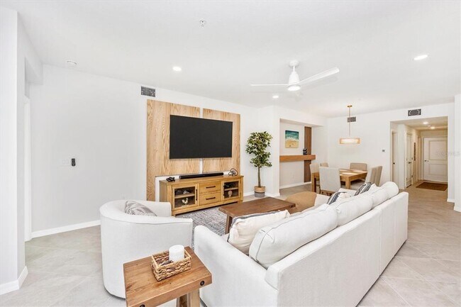 Building Photo - 12640 Radiance Ct
