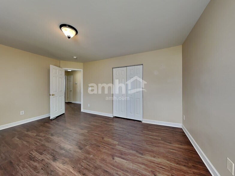 Building Photo - 4552 Vernon Farms Blvd