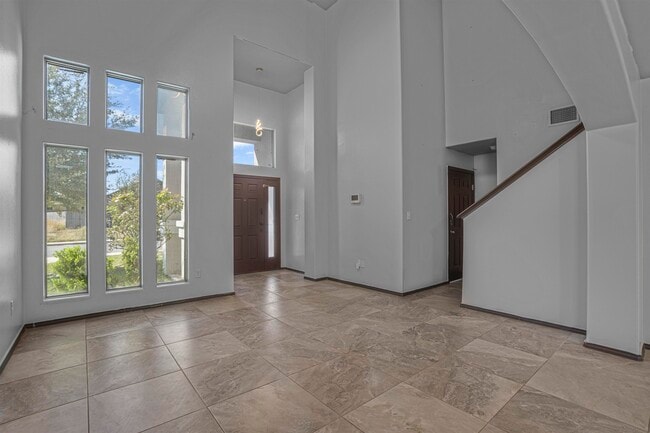 Building Photo - 5528 Somerville St